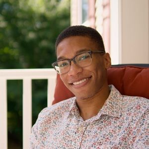 Meet your Posher, Aaron